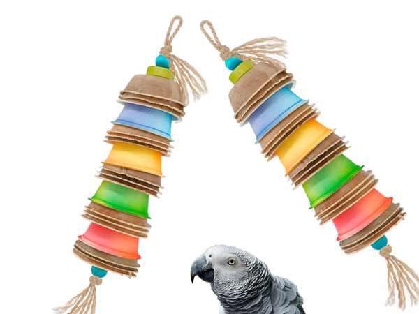PARROT PALM SHREDDERS™ | Set of Two | Large chew toys made of natural palm leaves and bird-safe woods