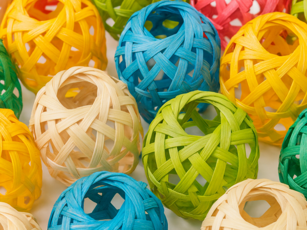 BAMBOO BALLS for refilling poles, foraging trays and making bird toys | Set of Six